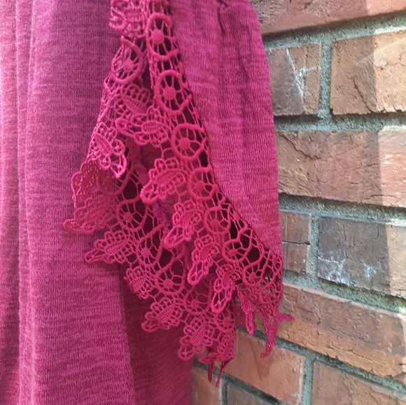 Ladies Boutique Style Tunic Top - Lace sleeves - Size: S/M - Picture 5 of 8